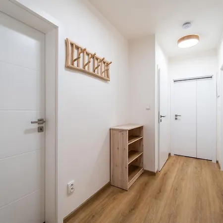 Lesni - Lipenska Louka Slupecna Apartment